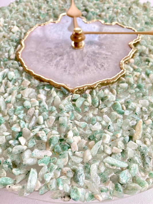 Large White Agate Wall Clock with Light Green Crystal